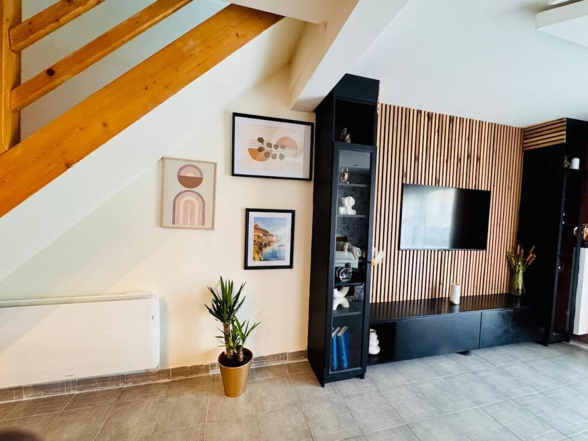 Loft Moderne Et Cosy Proche Des Villes Et Plages Demouville Exterior photo